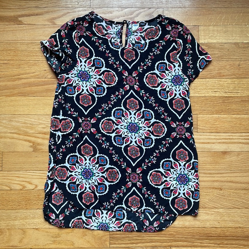 Handkerchief Print Cap Sleeved Top